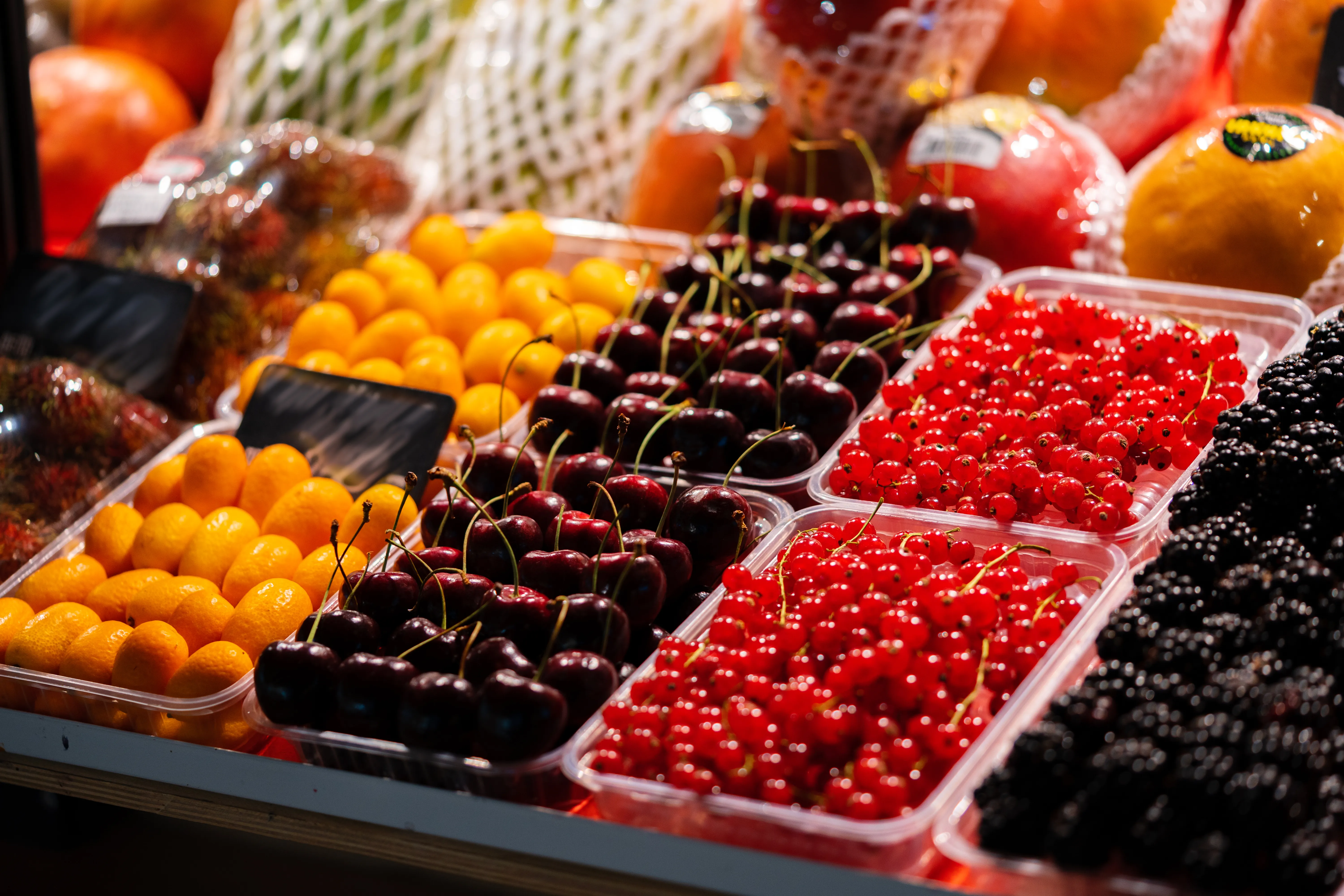 A company has its global offices in US, Middle east, Asia and UK  buys and sells the food products to wide range of customers. 